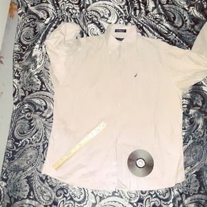 new NAUTICA large mens beige shirt